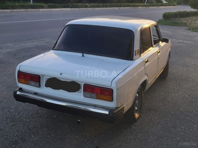 LADA (VAZ) 2107-5