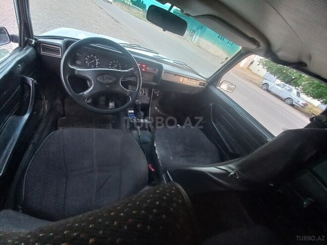 LADA (VAZ) 2107-5