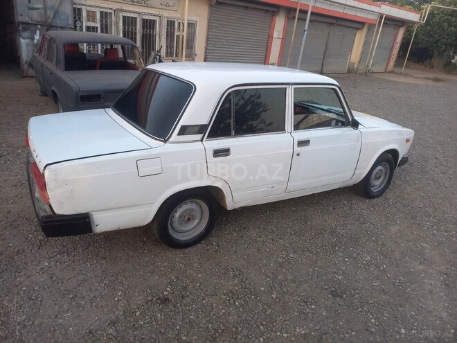 LADA (VAZ) 2107-8