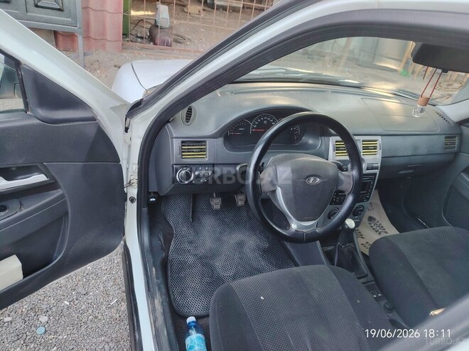 LADA (VAZ) Priora-6
