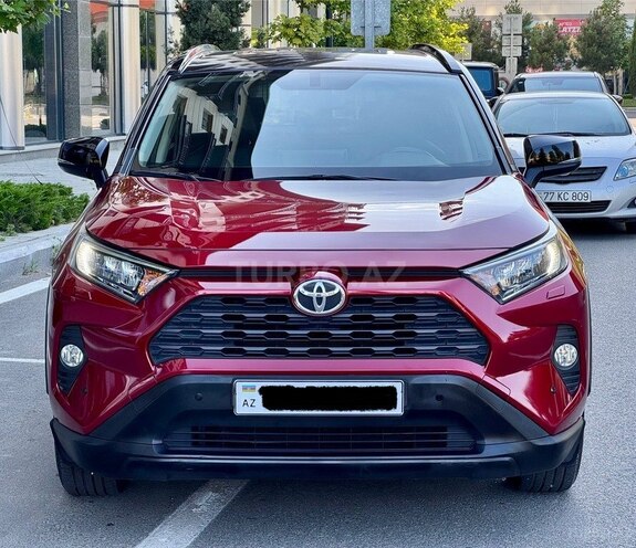 Toyota RAV4-1