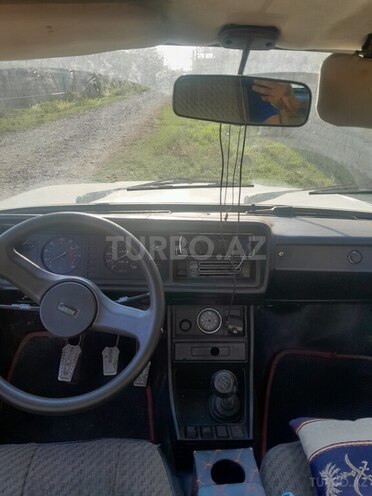 LADA (VAZ) 2107-6