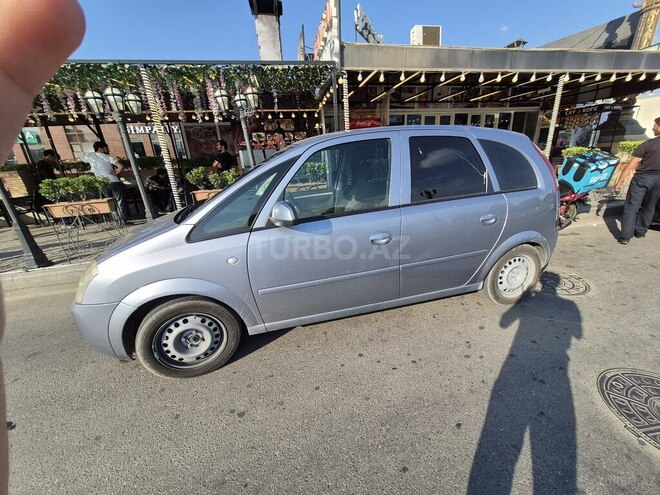Opel Meriva-7