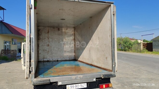 Ford Transit-10