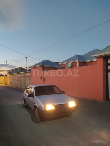 LADA (VAZ) 21099-1