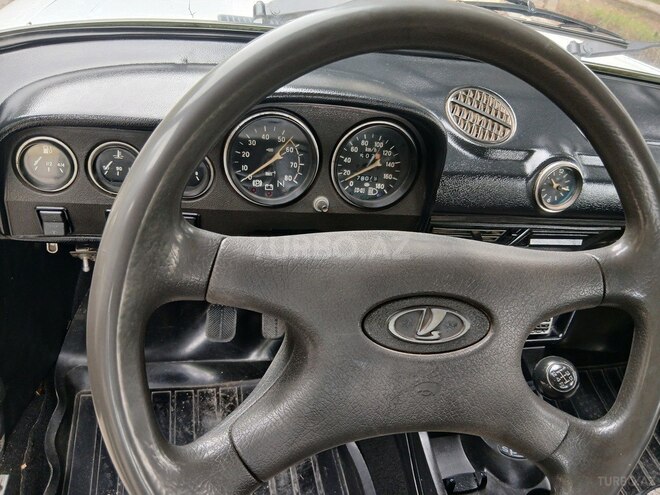 LADA (VAZ) 2106-15