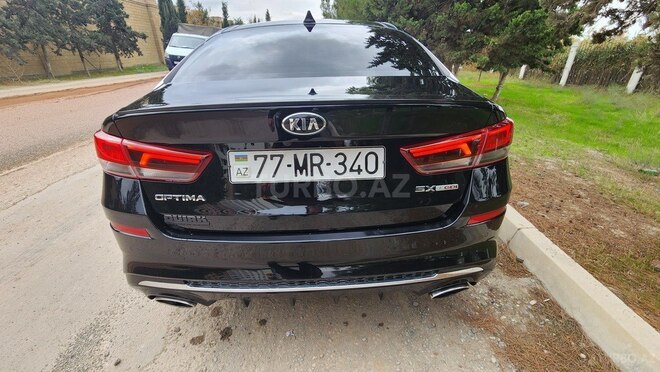 Kia Optima-5