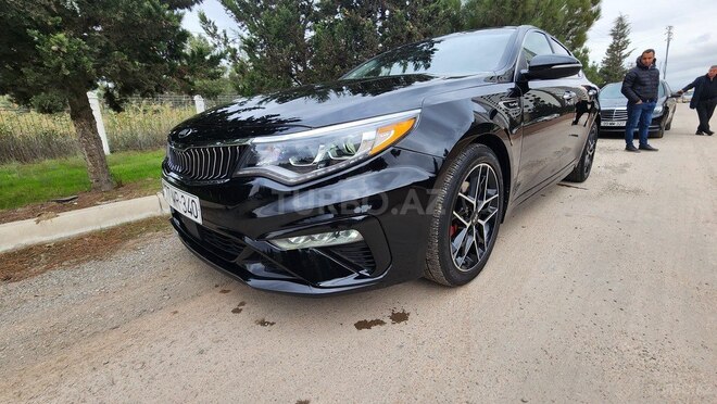 Kia Optima-3