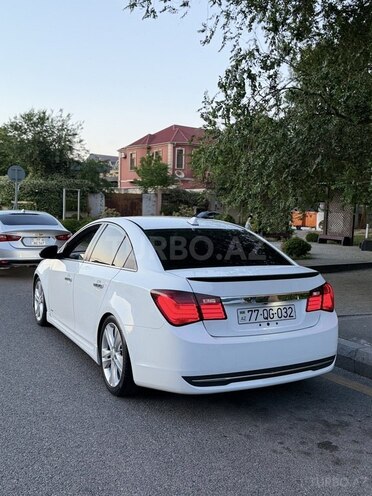 Chevrolet Cruze-2