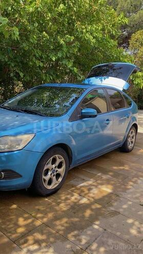 Ford Focus-10