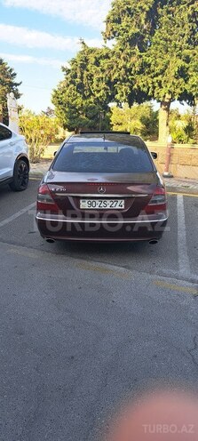 Mercedes E 230-4