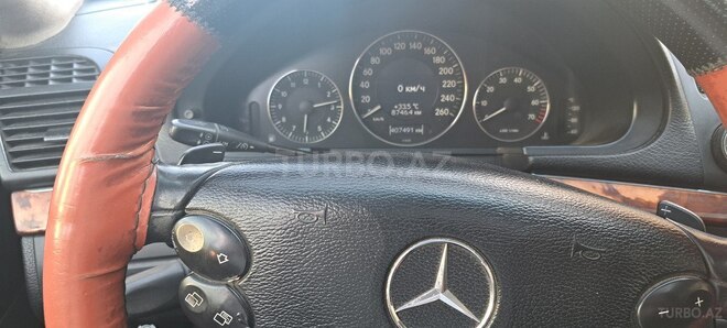 Mercedes E 230-7
