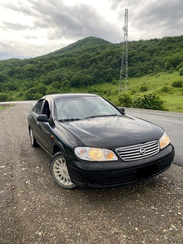 Nissan Sunny-9