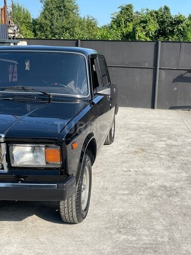LADA (VAZ) 2107-4