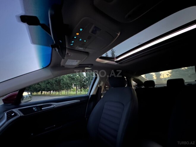 Ford Fusion (North America)-13