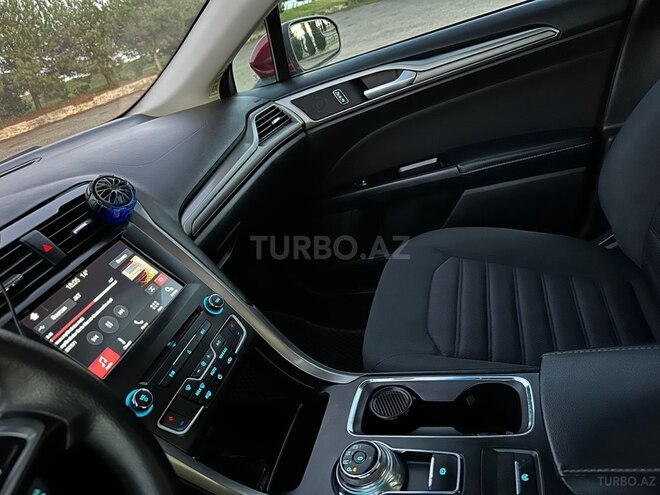 Ford Fusion (North America)-11
