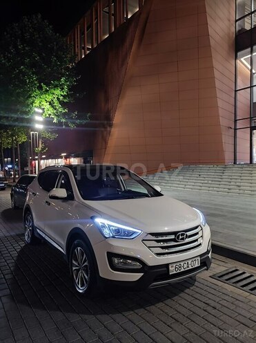 Hyundai Santa Fe-10