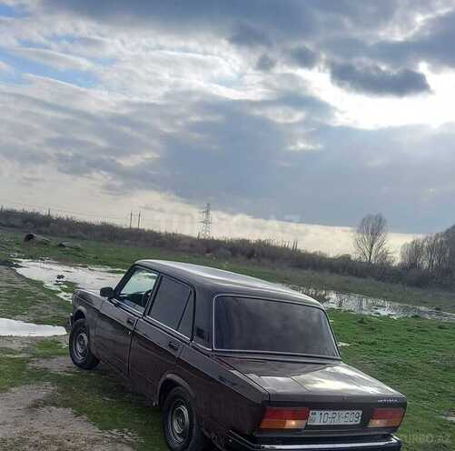 LADA (VAZ) 2107-4
