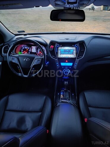 Hyundai Santa Fe-11