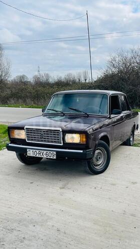 LADA (VAZ) 2107-1