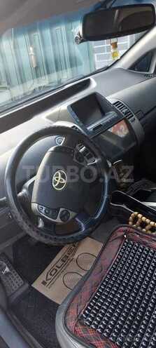 Toyota Prius-6