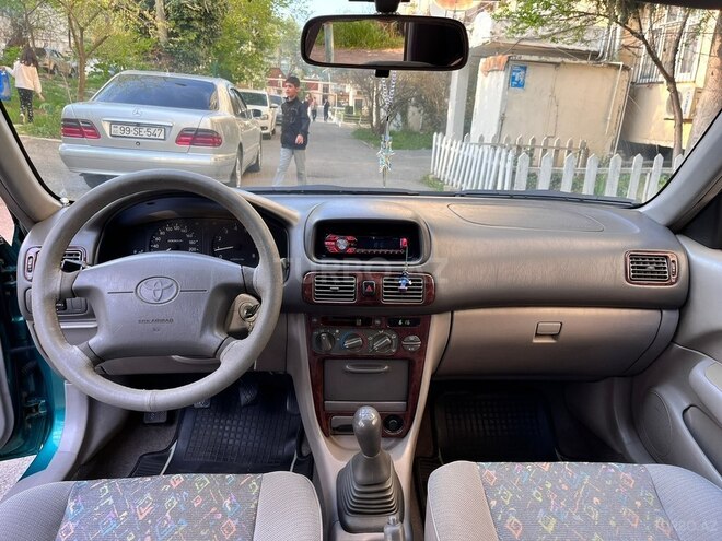 Toyota Corolla-10