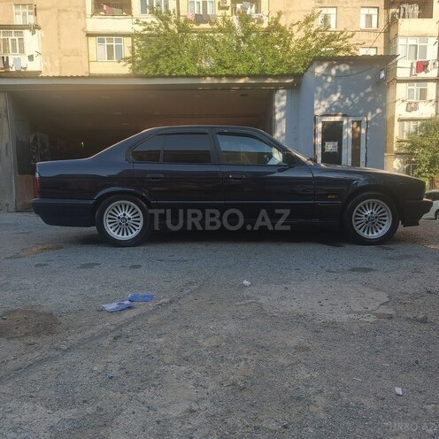 BMW 520-4