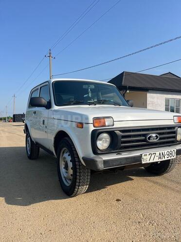 LADA (VAZ) Niva-4