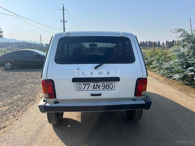 LADA (VAZ) Niva-8