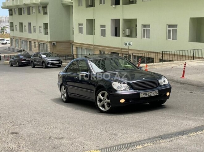 Mercedes C 240 4MATIC-10