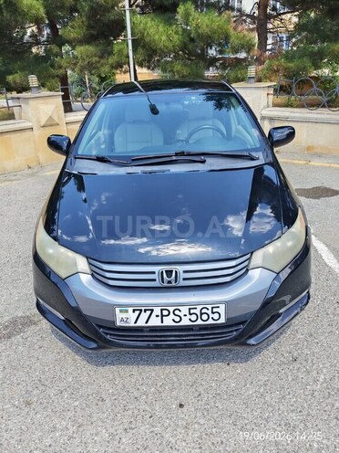 Honda Insight-1