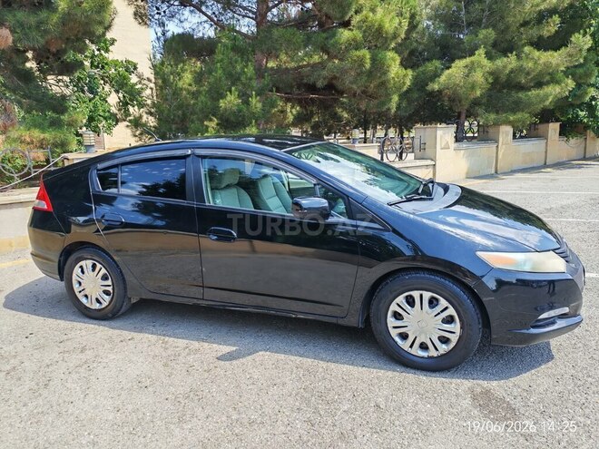 Honda Insight-2