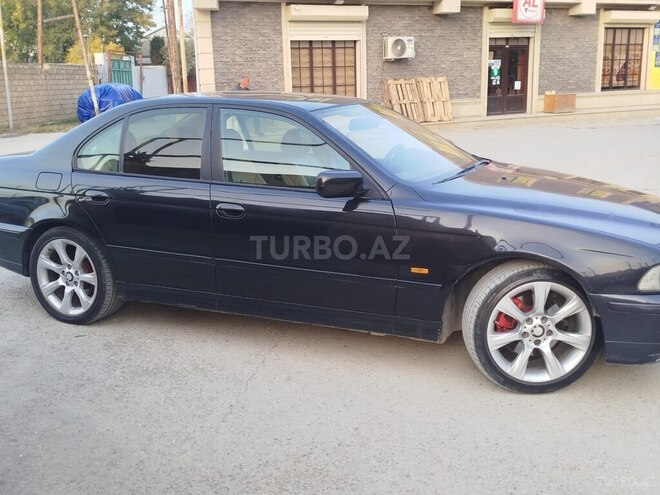 BMW 530-3