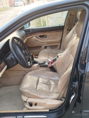 BMW 530-7