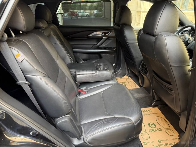 Mazda CX-9-14