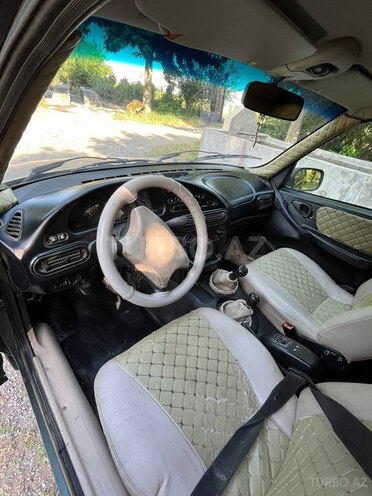 Chevrolet Niva-11