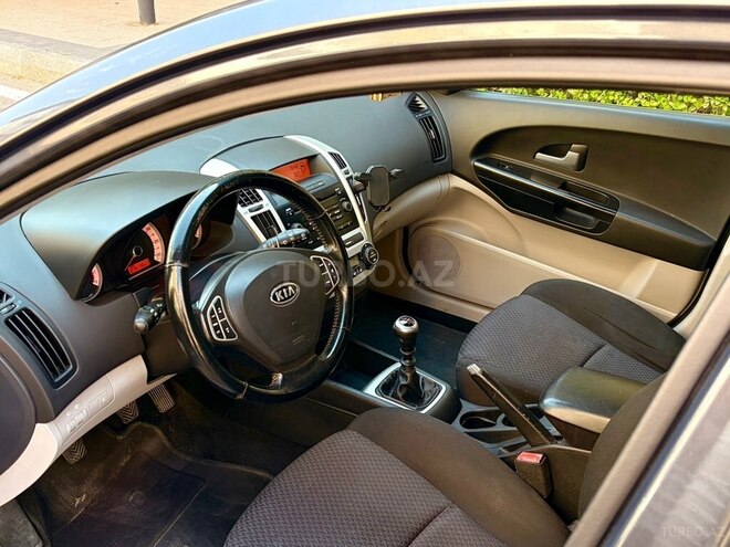 Kia Ceed SW-10