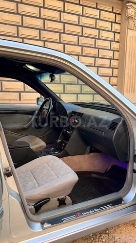 Mercedes C 180-15