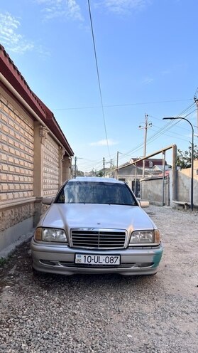 Mercedes C 180-1