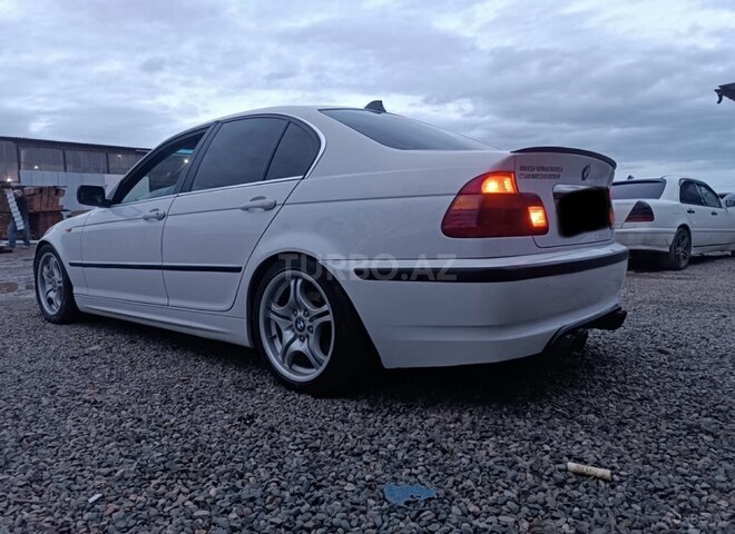 BMW 320-6