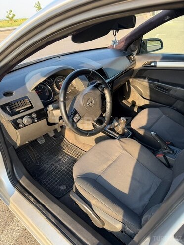 Opel Astra-9