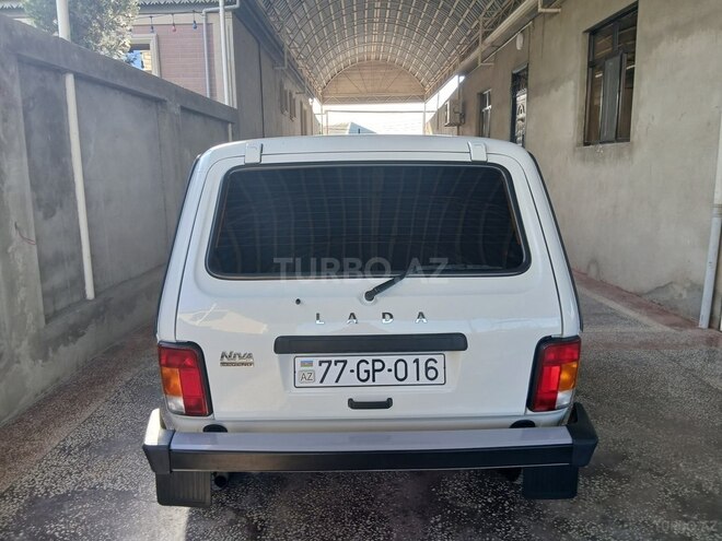 LADA (VAZ) Niva-7