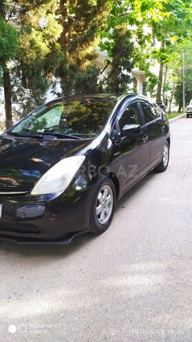 Toyota Prius-7