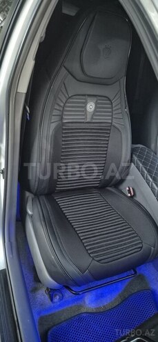Toyota Prius-7