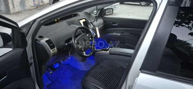 Toyota Prius-17