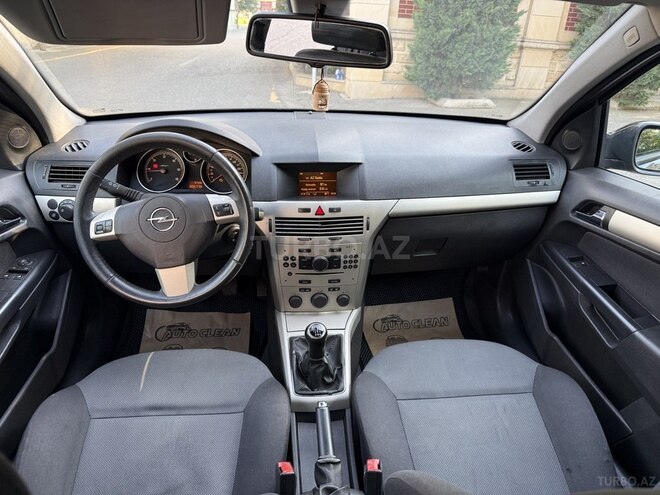 Opel Astra-8