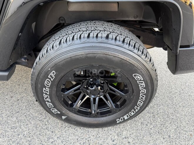 Jeep Wrangler-22