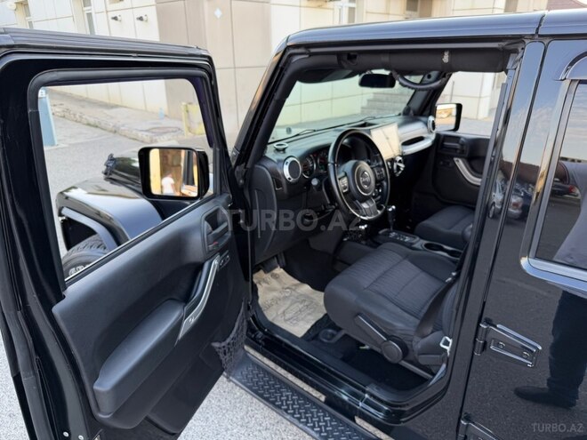 Jeep Wrangler-15