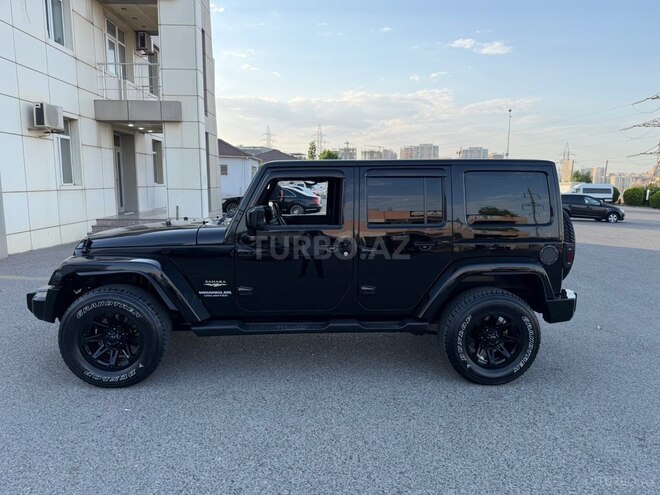 Jeep Wrangler-5