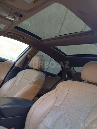 Hyundai Sonata-8